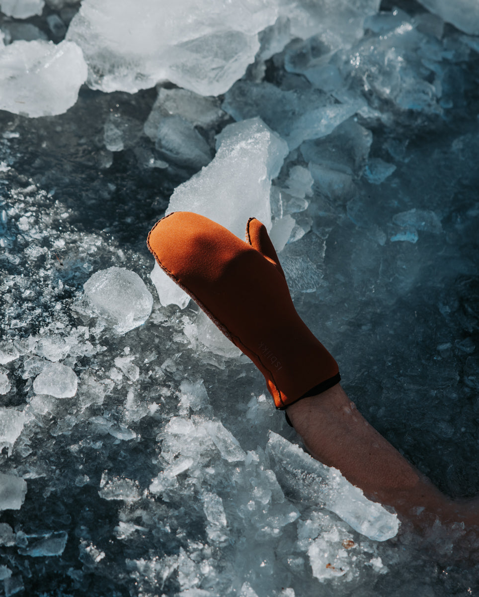 Terracotta: Neoprenvott 5 mm med antiskli - perfekt til isbading
